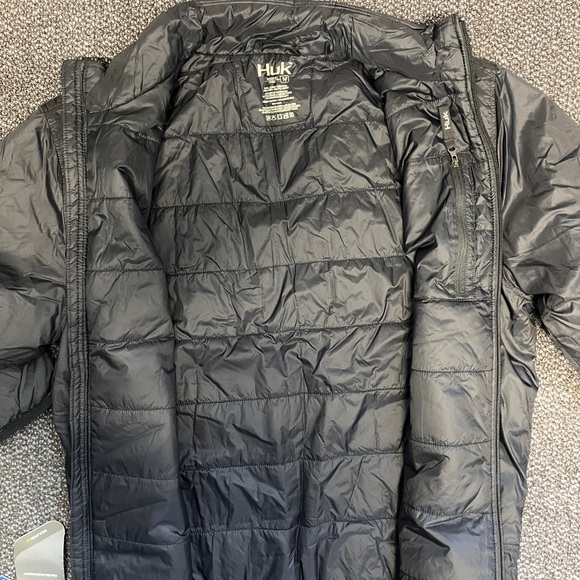 Huk men’s primaloft jacket. NWT. Size Medium - Picture 7 of 7